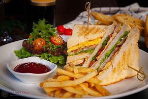 Parosand Hanoi Hotel & Apartment