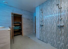 LKS Apartments