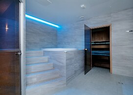 LKS Apartments