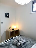 Two Bedroom Apartment In City Centre