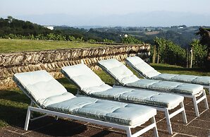 Clos Mirabel Manor B&B