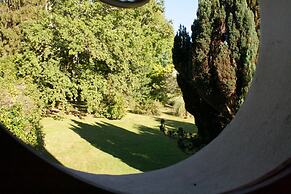 Clos Mirabel Manor B&B