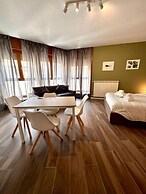 Hermoso Housing