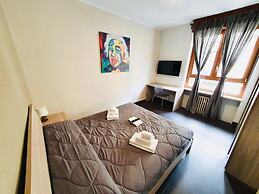 Hermoso Housing
