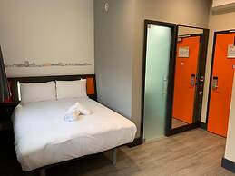 easyHotel Milton Keynes