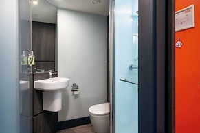easyHotel Milton Keynes