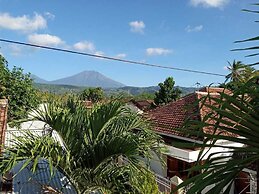 Puri Made 2 Homestay