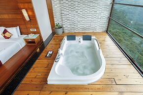 Amber Dale Luxury Hotel & Spa