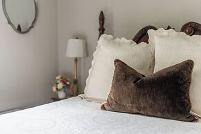 Westbrook Inn B&B