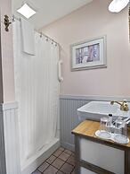Westbrook Inn B&B