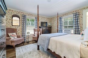 Westbrook Inn B&B