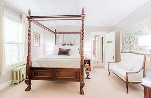 Westbrook Inn B&B