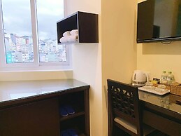 Hoang Minh Chau Ba Trieu Hotel