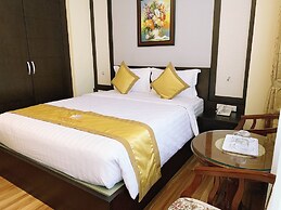 Hoang Minh Chau Ba Trieu Hotel