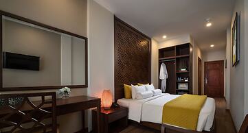 Hanoi Lakeside Premium Hotel
