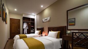 Hanoi Lakeside Premium Hotel