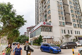 Locals Boutique Apartment Huafa Plaza 11