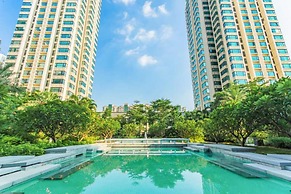 Locals Boutique Apartment Huafa Plaza 15