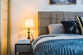 Locals Boutique Apartment Huafa Plaza 15