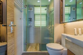 Locals Boutique Apartment Huafa Plaza 17