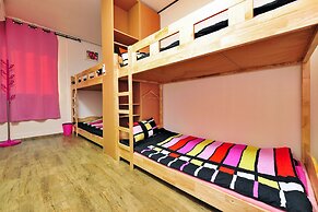 Jarasum Guesthouse - Hostel