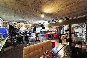 Jarasum Guesthouse - Hostel