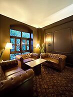 Gulf Hotel Colaba