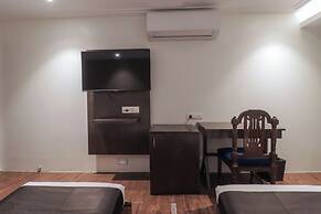 Gulf Hotel Colaba