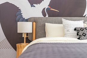 Locals Boutique Apartment Huafa Plaza 23