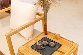 Locals Boutique Apartment Huafa Plaza 23