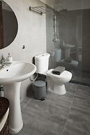 Syros Wellness Luxury Suites