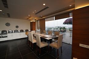 The Ramvilas - A Rooftop Lake View Hotel in Udaipur