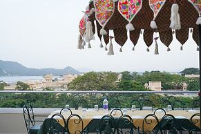 The Ramvilas - A Rooftop Lake View Hotel in Udaipur