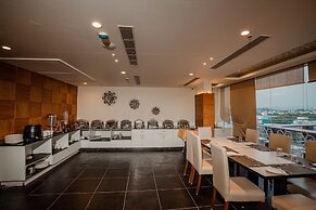 The Ramvilas - A Rooftop Lake View Hotel in Udaipur