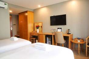 Imperial Saigon Hotel