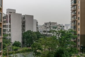 Locals Boutique Apartment Huafa Plaza 24