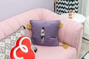 Locals Boutique Apartment Huafa Plaza 24