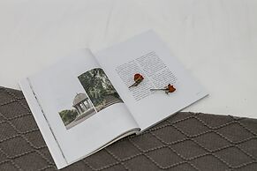 Locals Boutique Apartment Huafa Plaza 24