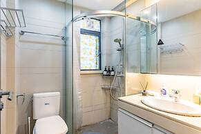 Locals Boutique Apartment Huafa Plaza 27