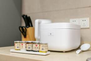 Locals Boutique Apartment Huafa Plaza 27