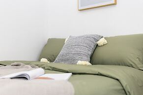 Locals Boutique Apartment Huafa Plaza 27