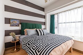 Locals Boutique Apartment Huafa Plaza 28