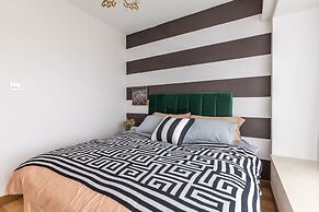 Locals Boutique Apartment Huafa Plaza 28
