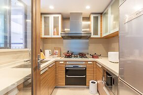 Locals Boutique Apartment Huafa Plaza 28