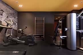 KPM Hotel & Residences