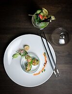 KPM Hotel & Residences