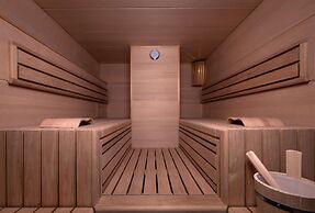 KPM Hotel & Residences