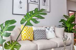 Locals Boutique Apartment Huafa Plaza 31