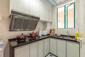 Locals Boutique Apartment Huafa Plaza 31