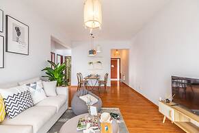 Locals Boutique Apartment Huafa Plaza 31